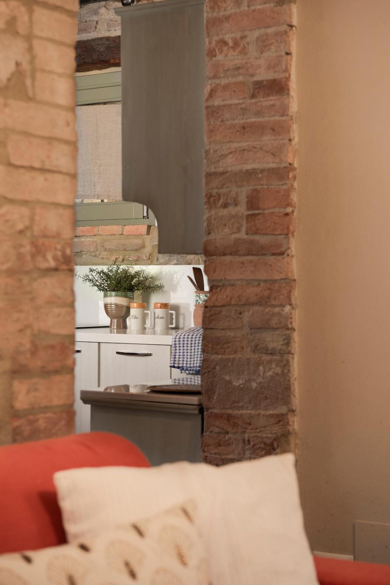 Il Borghetto - La Bottega Di Adele Loft Apartment Castelnuovo dellʼAbate Exterior foto